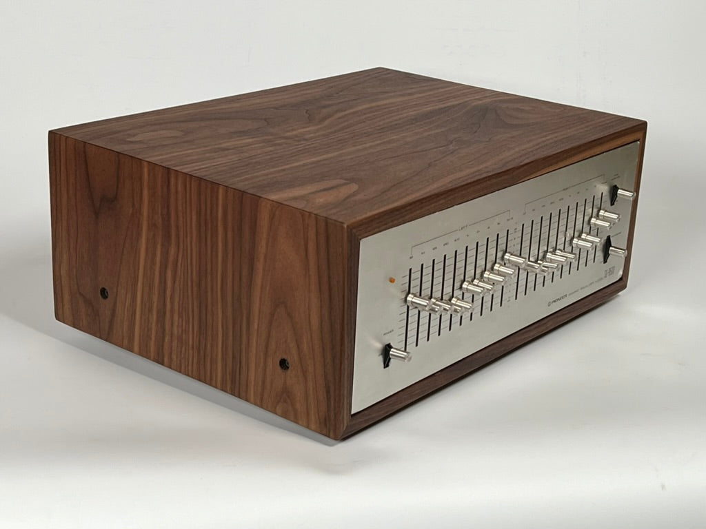 スポーツ OAK Pioneer SG-9500 Graphic Equalizer Case – Live Oak Shop