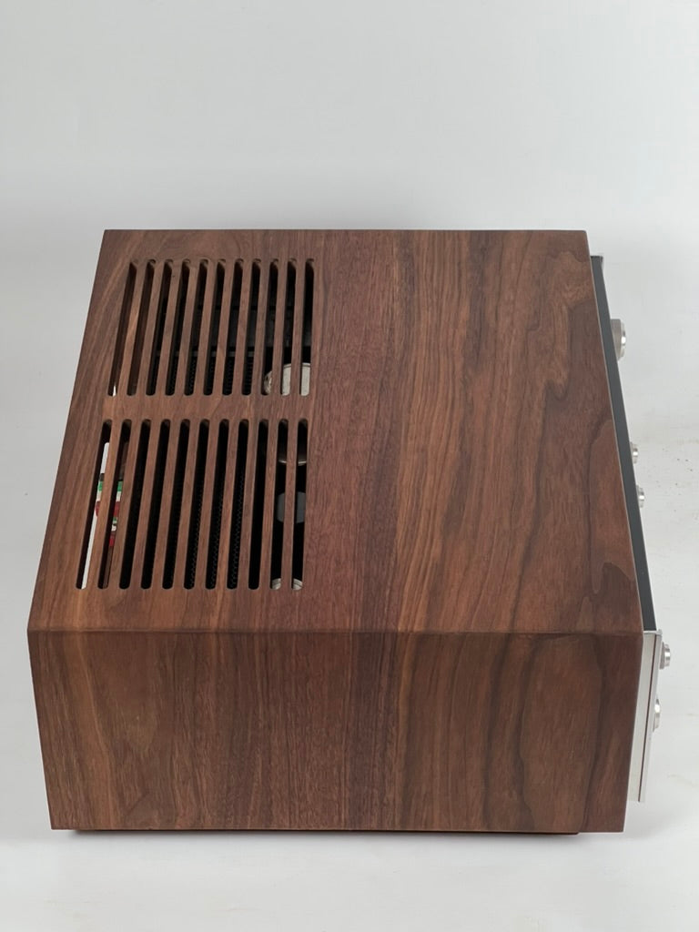 McIntosh MAC 1700 / MAC 1900 Receiver Case (L19WVO replacement)