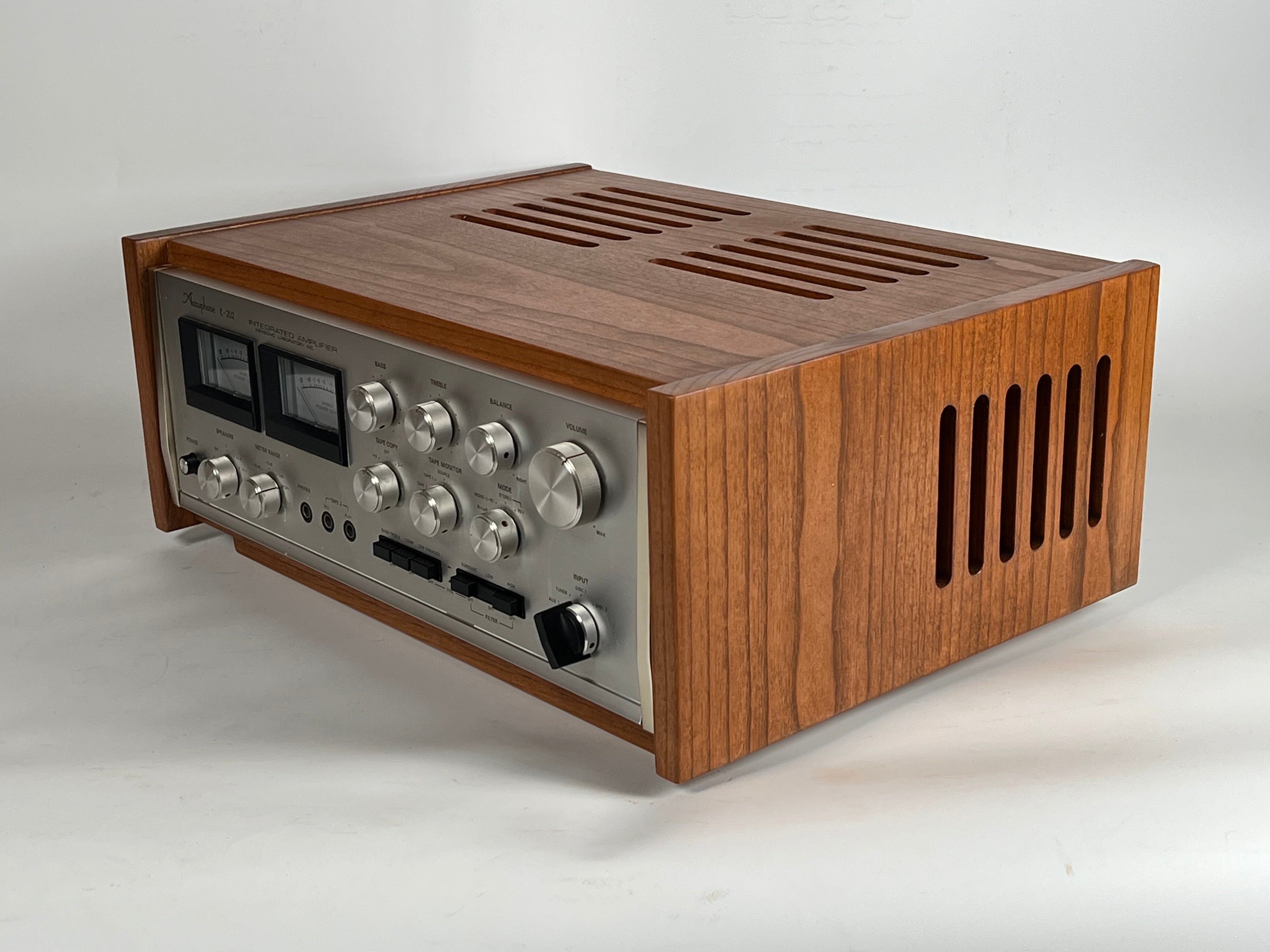 Accuphase E-202 Case